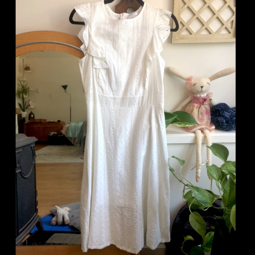 Beautiful white boutique summer dress 100% cotton